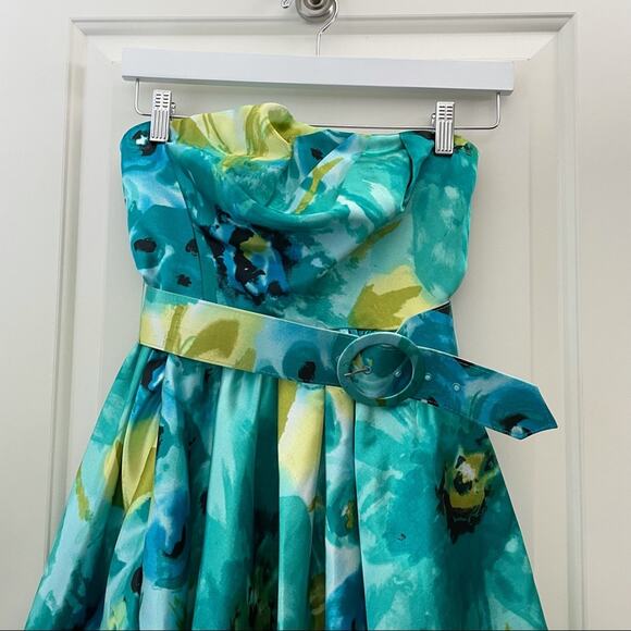 Charlotte Russe Floral Watercolor Flare Dress S - Picture 2 of 11